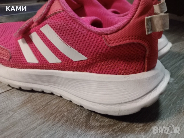 ADIDAS маратонки 34н, снимка 2 - Детски маратонки - 52437282