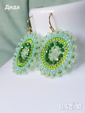 Нови обеци с кукички в три цвята, снимка 5 - Обеци - 53959474