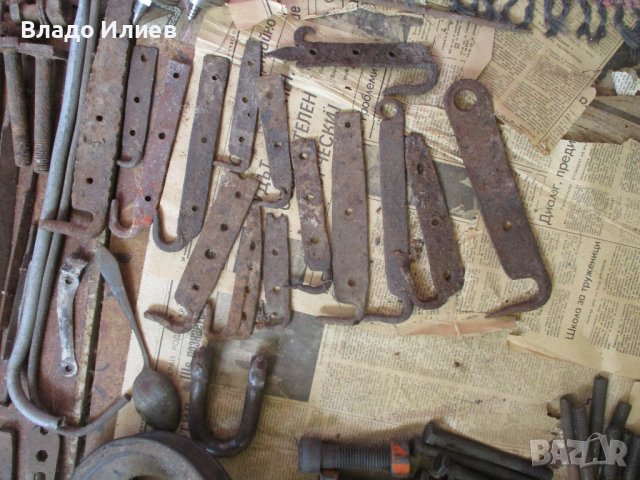 Старинни метални аксесоари-резета,ками,клинове,прободи,инструменти,панти,закачалки и други, снимка 2 - Антикварни и старинни предмети - 42852687