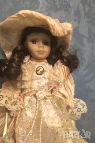 Порцеланова кукла, снимка 5 - Колекции - 34282775
