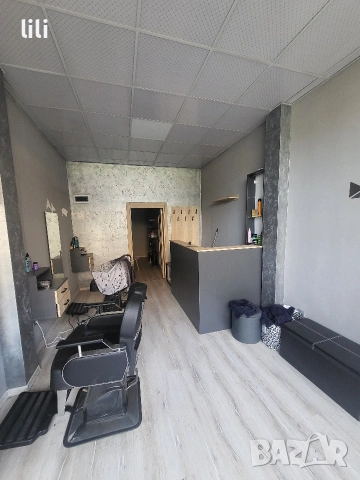 Обзаведен фризьорски салон 40м.кв широк център-Благоевград, снимка 2 - Други - 54190712
