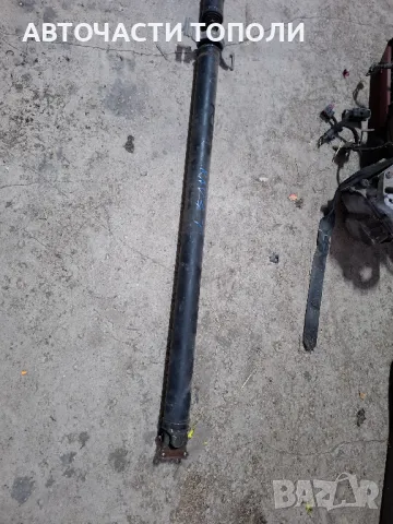 Кардан Карданен вал заден Рав 4 RAV 4 Toyota, снимка 2 - Части - 49283995