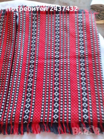 Ръчно бродирани калъфки, снимка 3 - Декорация за дома - 31453402