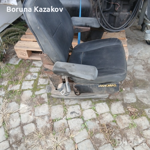 Седалка за строителна машина