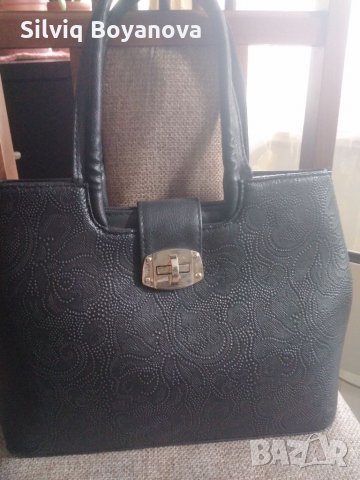 Дамска чанта 