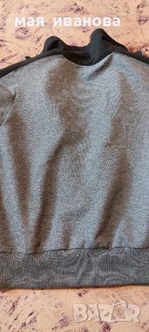 Горнище Nike  за 10 12 г, снимка 2 - Детски анцузи и суичери - 39198468