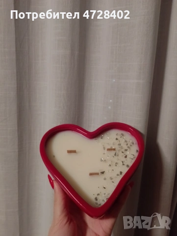 Соева свещ в❤️ керамична купа, 300 грама🕯️, с аромат Сандалово дърво и черен Пипер& Маршмелоу , снимка 2 - Декорация за дома - 53357734