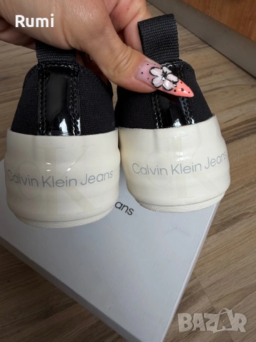 Оригинална Дамски кецове Calvin Klein BOLD VULCANISED! 40 н, снимка 4 - Кецове - 51228865