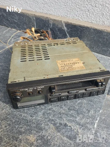 Ретро Оригинален Радиокасетофон Mitsubishi Electric MB823812 (OEM 90-те) за Eclipse / 3000GT