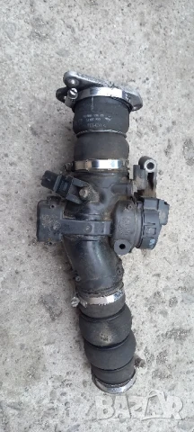 Дроселова клапа Peugeot 308 1.6 HDI, снимка 1