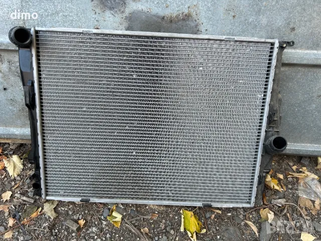 Воден радиатор за BMW e87 116 118 120 318 320 E90 E91 E82 E88 754750404