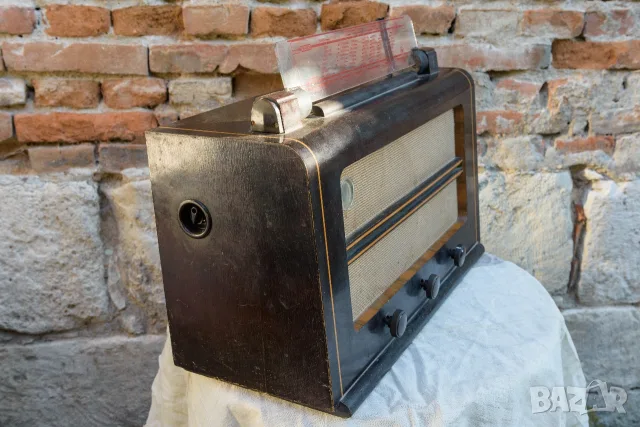 Philips 845U Лампов радиоприемник, снимка 5 - Антикварни и старинни предмети - 56167141
