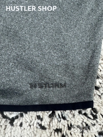 Мъжки елек UNDER ARMOR. Размер S, снимка 4 - Спортни дрехи, екипи - 53273895