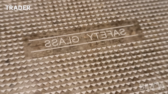 Стъклени рафтове полици делители за хладилник фризер, снимка 3 - Хладилници - 34663696