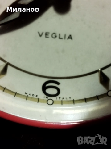 Стар механичен будилник, настолен часовник, снимка 4 - Антикварни и старинни предмети - 52040708