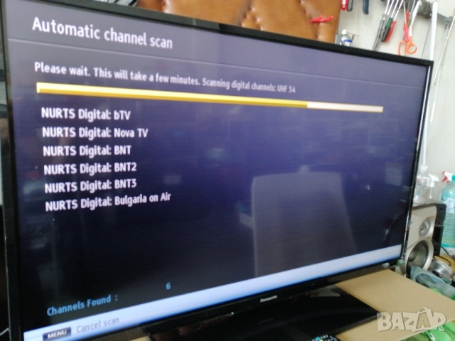 40" телевизор PANASONIC TX-40C300, снимка 4 - Телевизори - 51690222