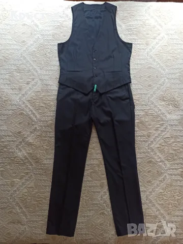 Мъжки костюм Sergio Barone от три части с фино каре в тъмносив цвят, снимка 2 - Костюми - 50074632