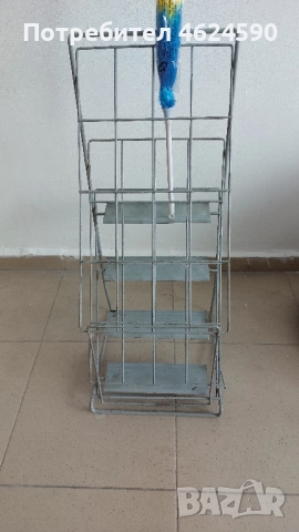 Метален стелаж, снимка 2 - Стелажи и щандове - 52129795