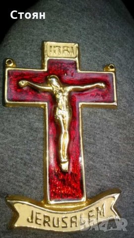 Християнски кръст, снимка 1 - Колиета, медальони, синджири - 30190901