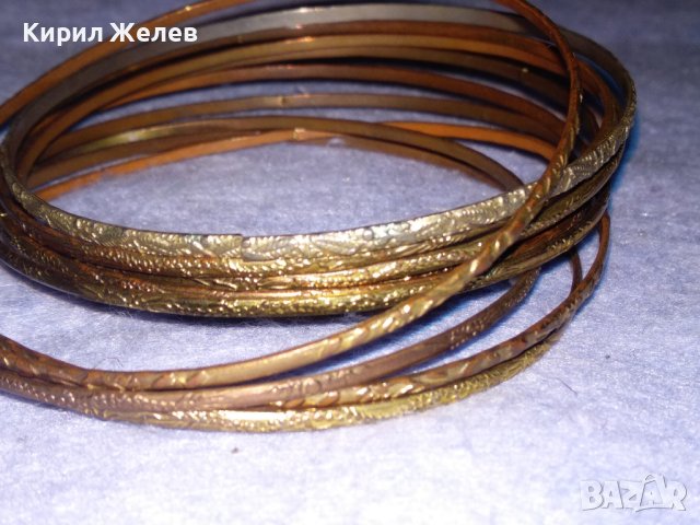 КОМПЛЕКТ КРАСИВО ОРНАМЕНТИРАНИ ФИНИ ТЪНКИ ЗВЪНТЯЩИ БРОНЗИРАНИ ГРИВНИ 37925, снимка 6 - Гривни - 40814154