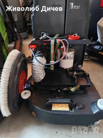 Акумулаторна подопочистваща машина , снимка 5 - Други машини и части - 52395395