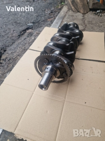 Продавам колянов вал за Мазда 2,2 Скайактив с лагери и биела , снимка 2 - Части - 52891397