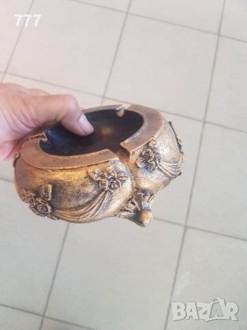 Пепелници, снимка 2 - Други стоки за дома - 37413805