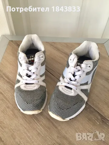 Diadora детски маратонки, снимка 3 - Детски маратонки - 49690365
