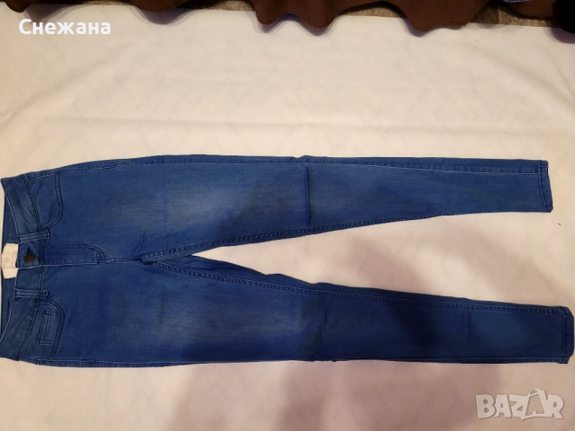 НОВИ дамски дънки PIECES