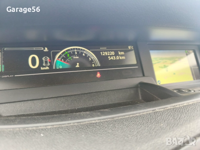 Renault Scenic 1.5dci 110к.с., снимка 8 - Автомобили и джипове - 52298789