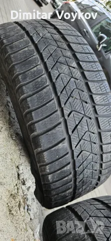 Зимни гуми 235/45 R18 , снимка 9 - Гуми и джанти - 56452106