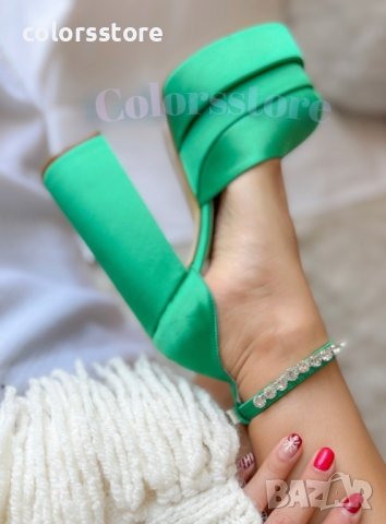 Сандали на ток зелен сатен