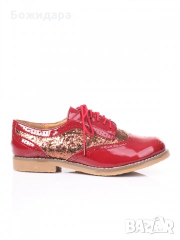 Дамски ежедневни обувки от червен лак с връзки , снимка 4 - Дамски ежедневни обувки - 30539177