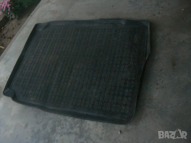 Гума за багажник BMW /5-ца/-2017г., снимка 5 - Аксесоари и консумативи - 30315070