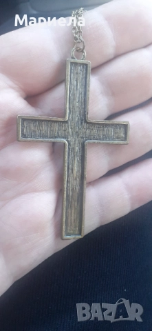 Бронзов кръст