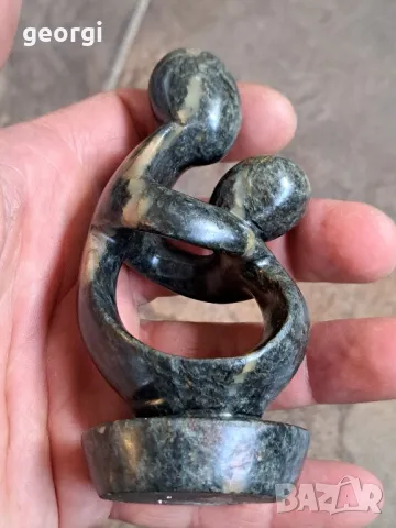 каменна статуетка майка с дете 8/3, снимка 5 - Статуетки - 50410292