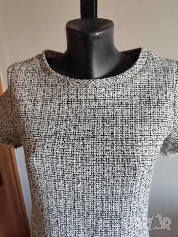 Max Mara Weekend, снимка 2 - Рокли - 51763522