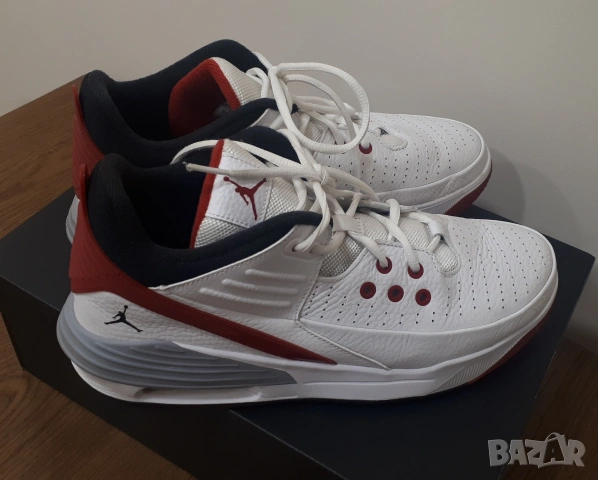 Мъжки маратонки Nike Jordan Max Aura 5