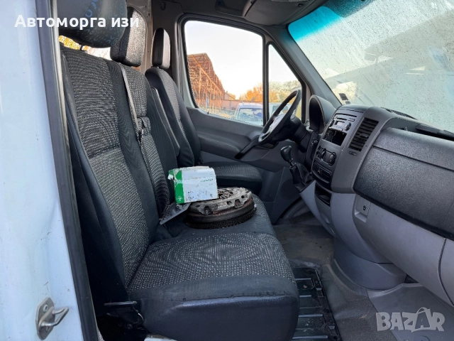 Мерцедес спринтер 313 2.2 дизел 6 степана кутия само на части, снимка 9 - Части - 52256452