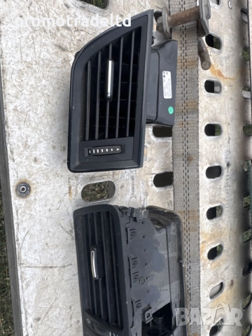 Духалки решетки сити парно Шкода Рапид Skoda Rapid NH, снимка 2 - Части - 56045384