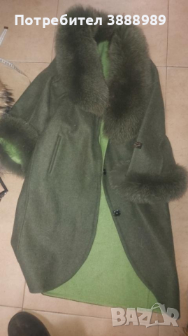 Продавам палта от алпака с яка от естествен косъм , снимка 3 - Палта, манта - 44713822