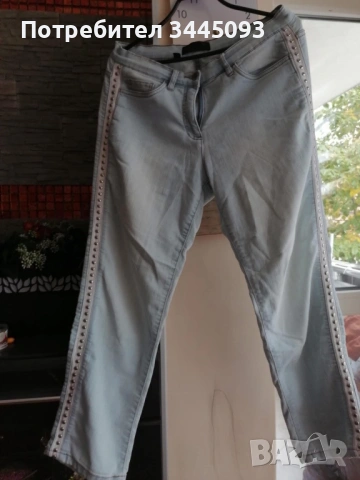 Дамски дънки - рр L-XL ( талия - 44см едностранно , ханш - 62см едностр. )  4€ Варна Еконт или Спиди