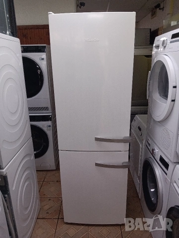 Комбиниран хладилник с фризер Миеле Miele Made in Germany с две години гаранция!