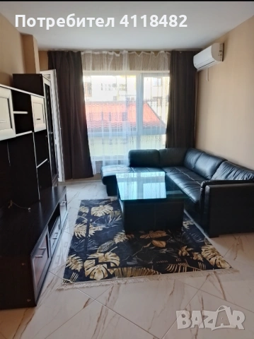 Продавам двустаен обзаведен апартамент с паркомясто