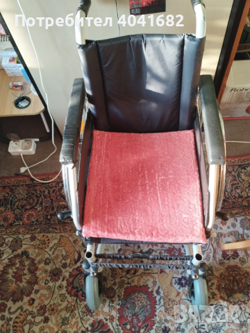 Сгъваема инвалидна коли4ка в зазено,добро състояние , снимка 4 - Инвалидни колички - 44925721