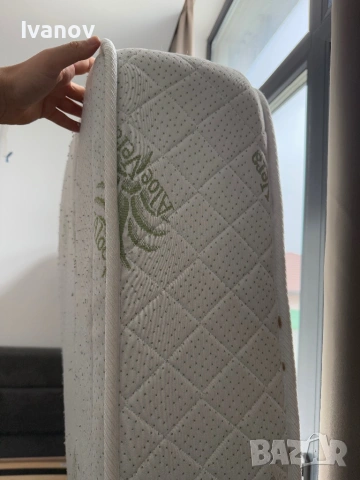 Продавам спалня + матрак 180/200, снимка 6 - Спални и легла - 53058662