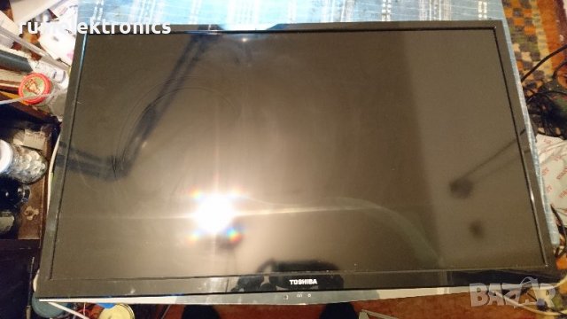 TOSHIBA 32HL933G на части
