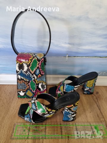 Комплект мини чанта и чехли (37 номер) в забавни цветове, снимка 1