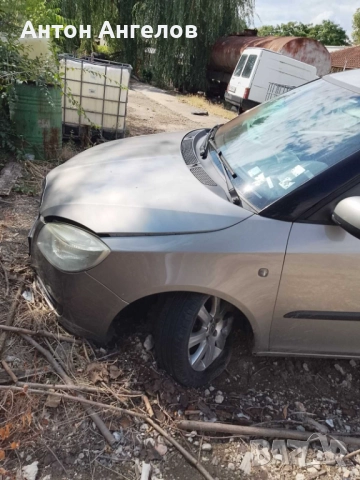 Продавам Шкода Румстър - Ловеч, снимка 5 - Автомобили и джипове - 51587867