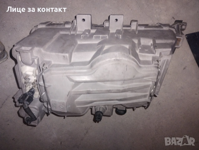 Десен фар за Мерцедес w202, снимка 3 - Части - 53911321